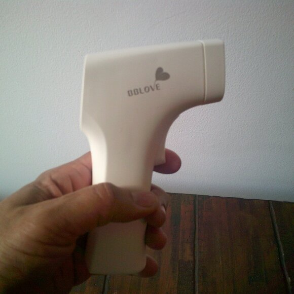 Non-Contact Infrared Forehead Digital Thermometer for Adults, Babies NIP BBLove - Picture 3 of 5